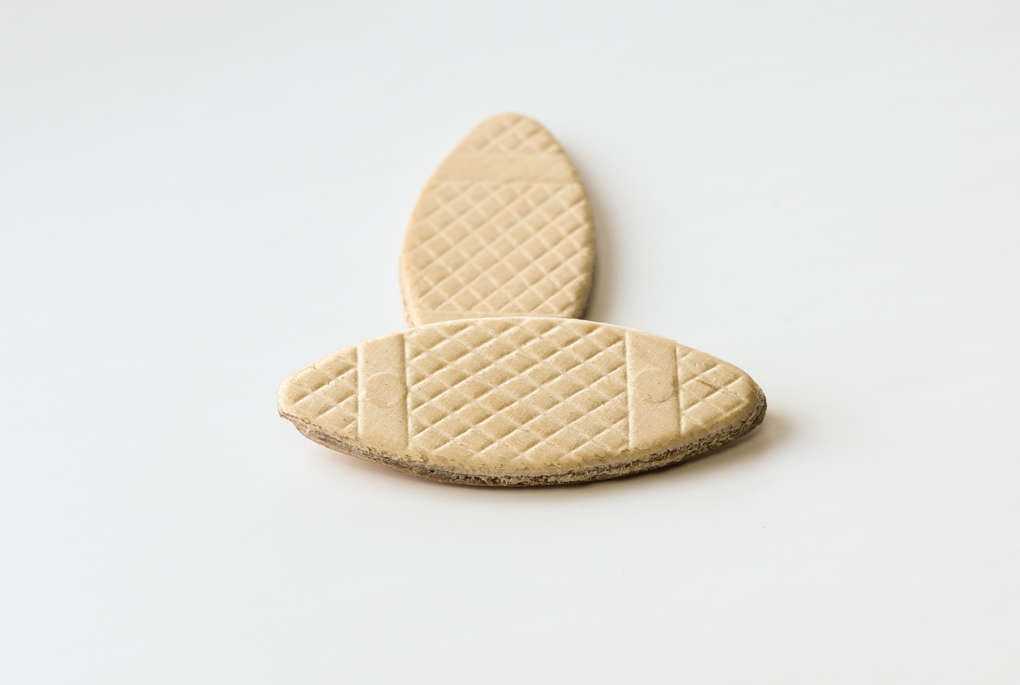 Joinery biscuit from FSC® certified birch wood